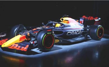 Red Bull prezanton makinën e vitit 2022 të quajtur RB18