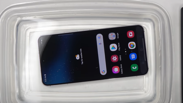Sa është i qëndrueshëm Samsung Galaxy S22?