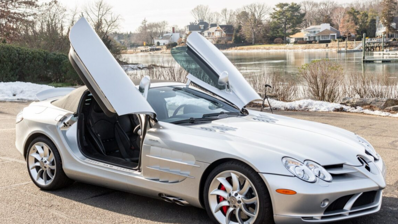 Mercedes-Benz SLR McLaren Roadster në kërkim të një pronari të ri