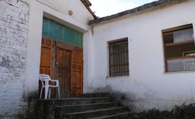 Fshatrat e Dropullit në Gjirokastër “pa fëmijë”, 55 shkolla të mbyllura
