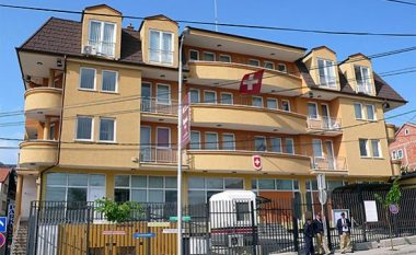 Në Ambasadën e Zvicrës, për tre muaj, aplikuan për viza mbi 12 mijë qytetarë të Kosovës
