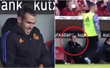 Bale shihet duke qeshur me Hazardin pasi belgut iu kërkuar të ulej në stol pas 30 minutave ngrohje