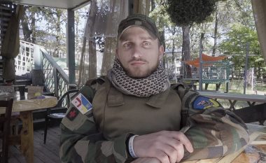 Shqiptari Emanuel Bazanji tregon si po stërvit ukrainasit për luftë me Rusinë