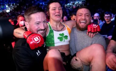 McGregor ndërhyri për të ndihmuar në bartjen e të lënduarës Sinead Kavanagh pas triumfit të saj sensacional