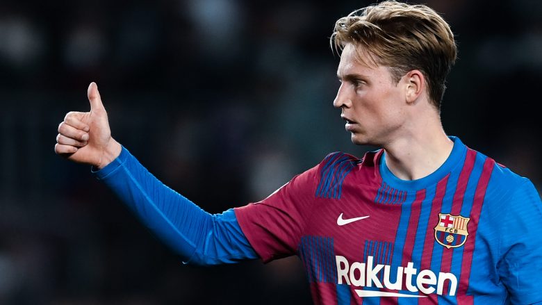 De Jong nuk e ka ndërmend largimin nga Barcelona