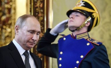 Oligarkët rusë po vuajnë pasojat e veprimeve të Vladimir Putinit, humbin mbi 30 miliardë dollarë pasuri