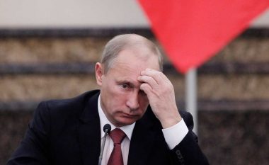 Putin u thotë udhëheqësve të biznesit: Shpresoj se nuk do të na largojnë nga sistemi SWIFT