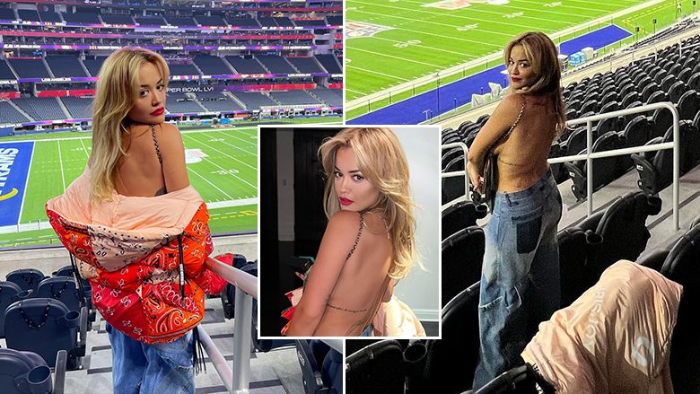 Rita Ora, një tifoze atraktive e futbollit amerikan në tribunat e stadiumit “SoFi” në Kaliforni