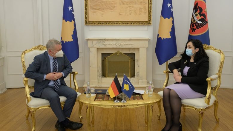 Ambasadori Rohde i përcolli presidentes Osmani urimin e presidentit gjerman për 14-vjetorin e pavarësisë së Kosovës