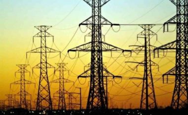 Dërgimi në Kushtetuese nuk e shtyn zbatimin e vendimit të ZRrE-së për tarifat e reja të energjisë elektrike