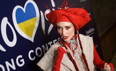 Këngëtarja ukrainase Alina Pash humb mundësinë që ta përfaqësojë Ukrainën në Eurovision, pasi vizitoi Krimenë