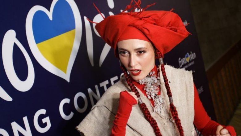 Këngëtarja ukrainase Alina Pash humb mundësinë që ta përfaqësojë Ukrainën në Eurovision, pasi vizitoi Krimenë