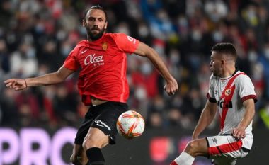 Një gol dhe një shtyllë nga Vedat Muriqi në përballjen me Betisin – sulmuesi shqiptar po impresionon në La Liga