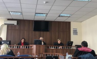 Prokuroria kërkon dënimin e ish-drejtorit të Arsimit në Gjakovë i akuzuar për korrupsion, mbrojtja lirimin e tij