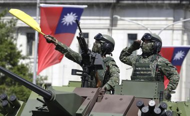 Tajvani studion taktikat e luftës që i aplikoi Ukraina kundër Rusisë