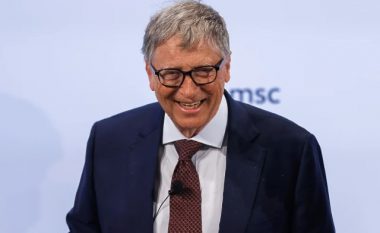 Bill Gates konsideron se telefonat e mençur duhet zëvendësuar me tatuazhet elektronike