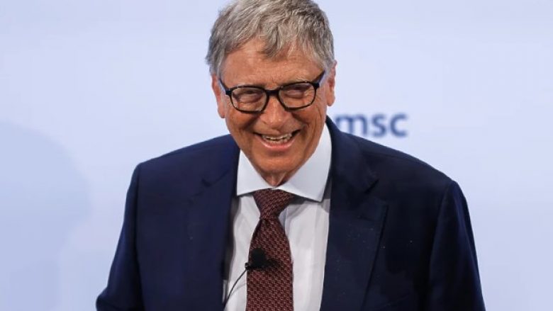 Bill Gates konsideron se telefonat e mençur duhet zëvendësuar me tatuazhet elektronike