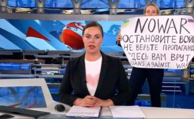 Rusja merr guximin ta pengojë prezantuesen e lajmeve të televizionit që financohet nga Kremlini