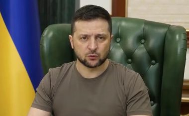 Zelensky i bën thirrje liderëve të NATO-s që t’i ofrojnë ndihmë ushtarake “pa kufizime”