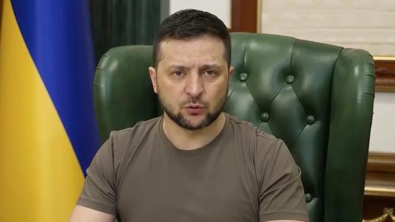 Zelensky i bën thirrje liderëve të NATO-s që t’i ofrojnë ndihmë ushtarake “pa kufizime”