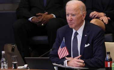 Joe Biden miraton ndihmën ushtarake një miliard dollarëshe për Ukrainën