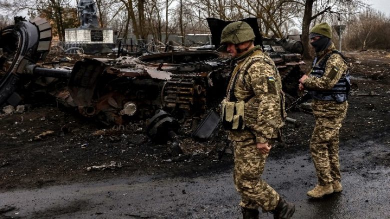 Putinit nuk po i shkon pushtimi sipas planit, nënshkruan dekretin për 134 mijë rekrutë të rinj që do t’i bashkohen ushtrisë ruse