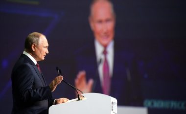 Kievi zyrtar zbulon planin djallëzor të Putinit - do të tentojë të nxisë një konflikt Ukrainë-Bjellorusi