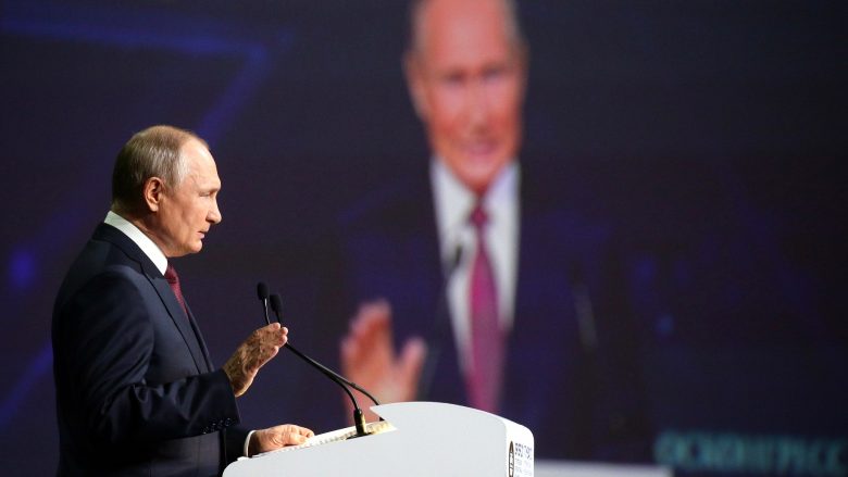 Kievi zyrtar zbulon planin djallëzor të Putinit – do të tentojë të nxisë një konflikt Ukrainë-Bjellorusi