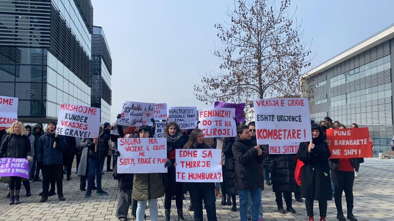 Në Ditën Ndërkombëtare të Gruas, u organizua marsh kundër vrasjes së grave në Kosovë