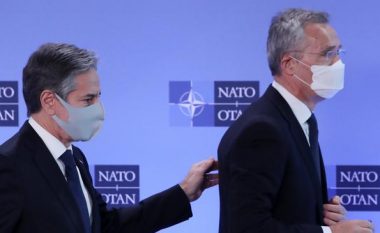 NATO refuzon krijimin e zonës së ndalim-fluturimit mbi Ukrainë, Zelensky i pakënaqur vlerëson se kjo do të thotë më shumë bombardime