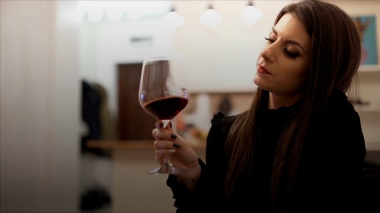 Verifikim faktesh: Sa e dëmshme është një gotë verë në ditë?