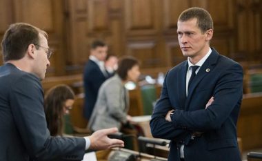Deputeti letonez i “bashkohet legjionit të luftëtarëve të huaj” në Ukrainë