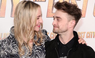 Daniel Radcliffe dhe e dashura Erin Drake paraqiten së bashku në tapetin e kuq për herë të parë pas tetë vitesh