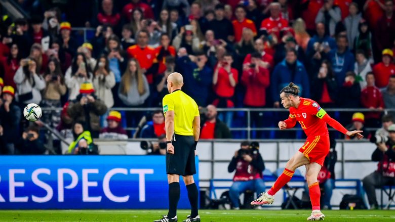 Gareth Bale luan vetëm për Uellsin, shënon super gol ndaj Austrisë