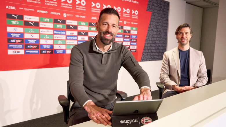 Zyrtare: Nistelrooy do të jetë trajner i PSV nga sezoni i ardhshëm