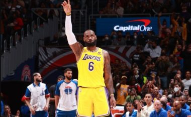 LeBron James shkruan histori në NBA, kalon Karl Malone dhe bëhet i dyti në listën e të gjitha kohërave për pikë të shënuara