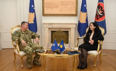 Presidentja Osmani takoi komandantin e KFOR-it, bisedojnë për agresionin rus në Ukrainë