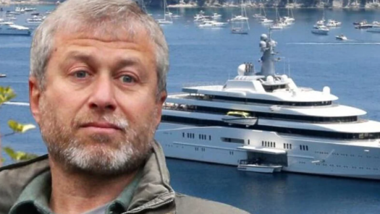 Abramovich po mundohet ta “fsheh” super-jahtin, zbarkohet në Mal të Zi