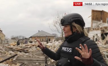 “Njerëzit janë të tmerruar, nuk po zbatohet asnjë ligj ndërkombëtar” – gazetarja e Sky News sjell rrëfimin nga zonat e banuara që janë shkatërruar në Kiev