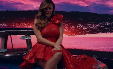 Anxhela Peristeri lanson videoklipin e këngës “Jemi larg”