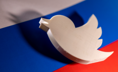 Twitter nis shërbimin që synon anashkalimin e bllokimit nga Rusia