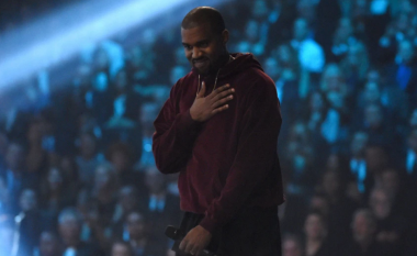 Kanye Westit i ndalohet të performojë në “Grammy Awards 2022”