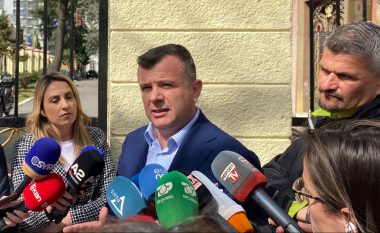 Sulmet në veri të Kosovës, Balla: Tirana zyrtare i bashkohet thirrjes së SHBA-ve dhe BE-së