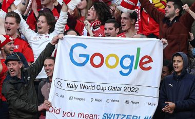 Tifozët e Zvicrës tallen me Italinë pasi dështuan të kualifikohen në Kupën e Botës