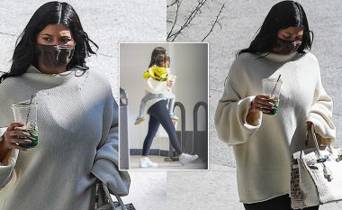 Një muaj pas lindjes së djalit, Kylie Jenner duket plot shkëlqim në veshje sportive gjatë një dalje në Los Angeles