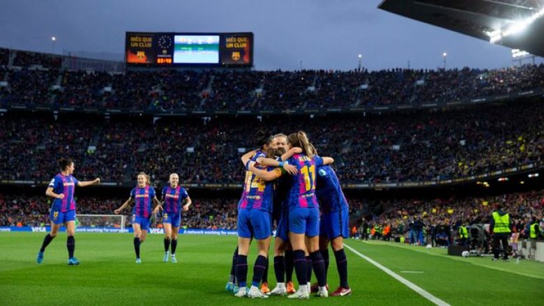 Plot 91.553 spektatorë në “Camp Nou” në ndeshjen e Barcelona – Real Madrid për femra në Ligën e Kampionëve – rekord absolut për shikues, shtatë gola të shënuara