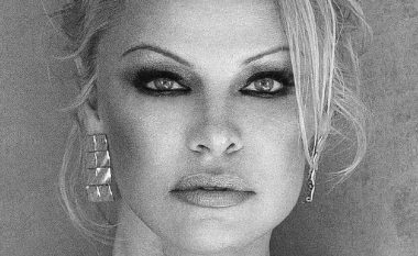 Së shpejti një dokumentar i ri në Netflix për jetën dhe karrierën e Pamela Anderson
