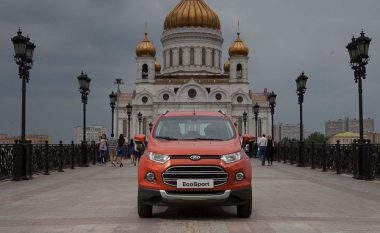 Ford pezullon operacionet në Rusi deri në një njoftim të dytë