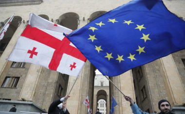 Gjeorgjia edhe zyrtarisht aplikon për anëtarësim në Bashkimin Evropian