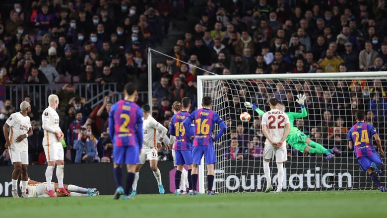 Notat e lojtarëve: Barcelona 0-0 Galatasaray, portieri Pena i pakalueshëm